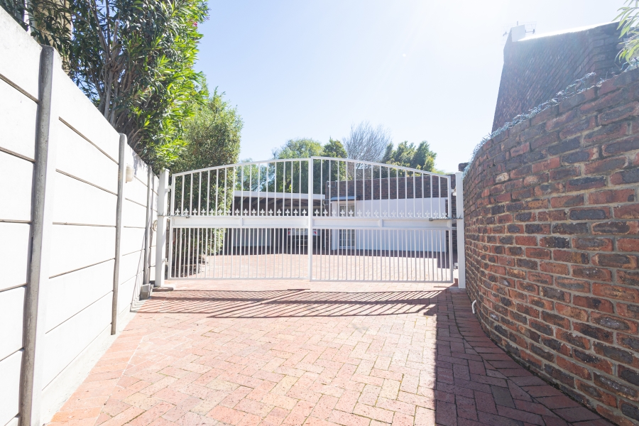 3 Bedroom Property for Sale in Flamingo Vlei Western Cape